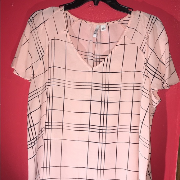 Elle Tops - Women's ELLE™ Flutter-Sleeve Blouse